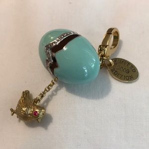 Juicy Couture robins egg charm